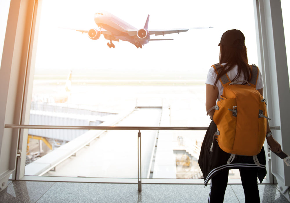 How to Maintain Awesome Hair and Skin When Traveling