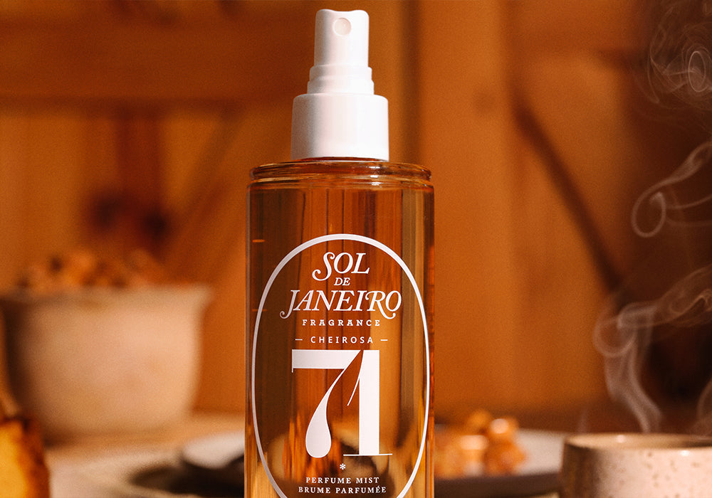 Fall in Love with These Cozy Autumn Scents